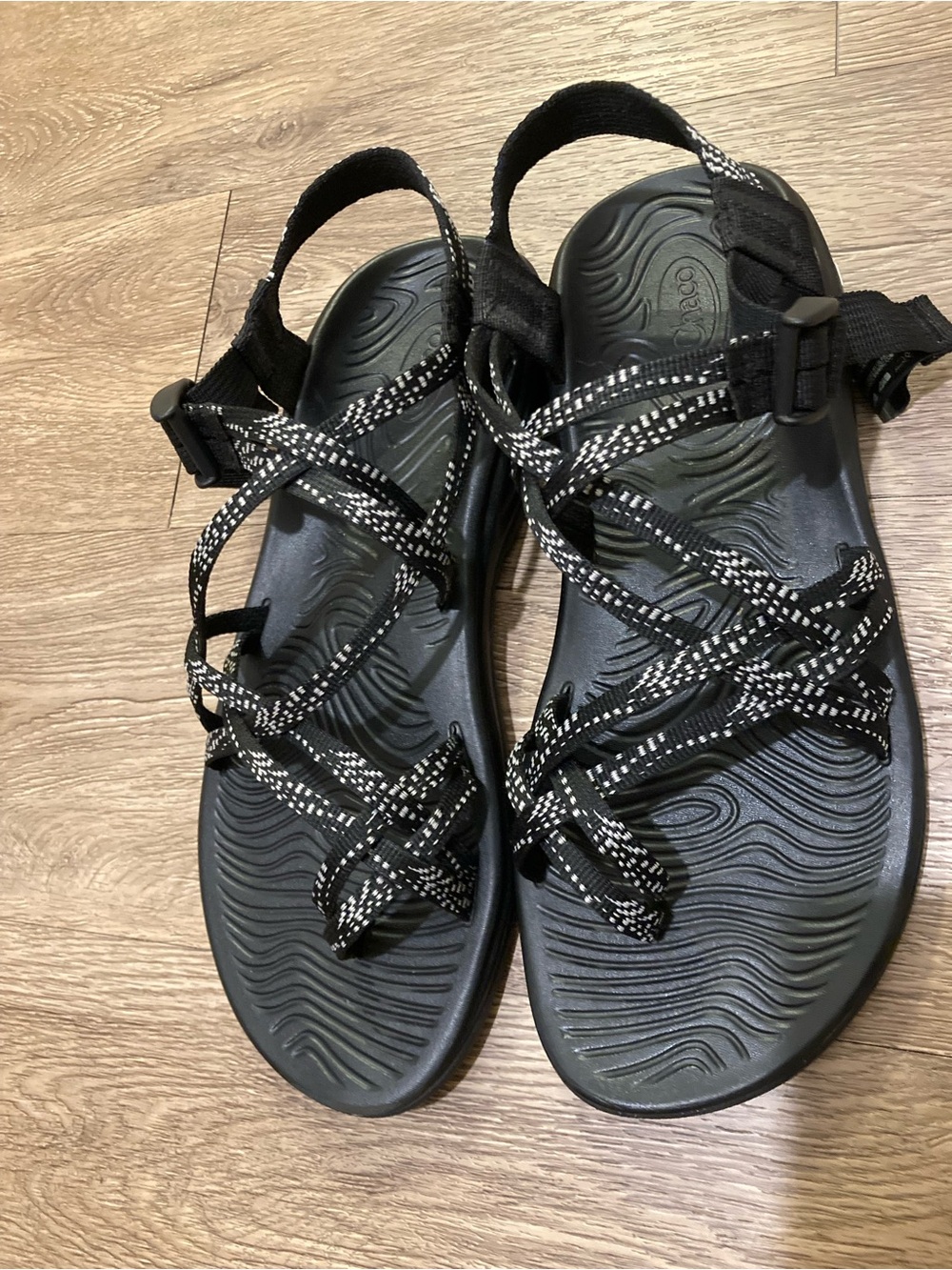 Chaco Women's Strappy Sandal in Black with White Pattern - Picture 3 of 7